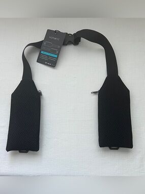 NOMATIC Waist Straps 2.0 Black Padded Travel Hip Belt